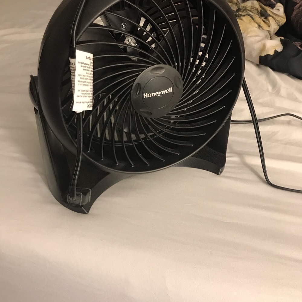 Honeywell HT-900 Fan